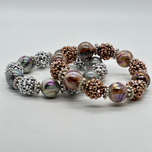 LISA LYNN DESIGNS Handmade Silver and Gold Beaded Bracelets - Picture 2 of 2